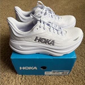 Women’s HOKA Bondi 9 in Size 8